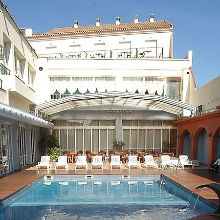 ホテル La Terrassa プラヤ・デアロ