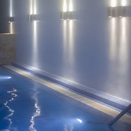 La Terrassa ホテル 3*