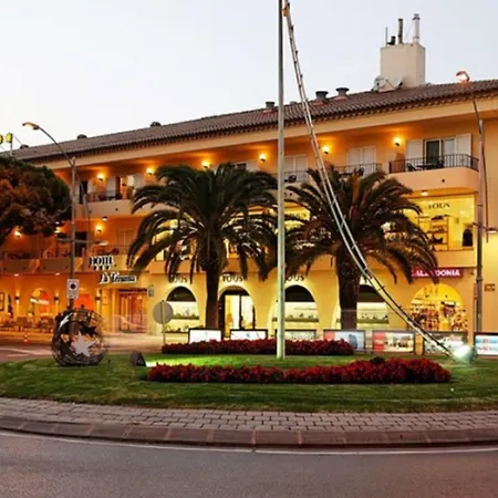 ホテル La Terrassa プラヤ・デアロ