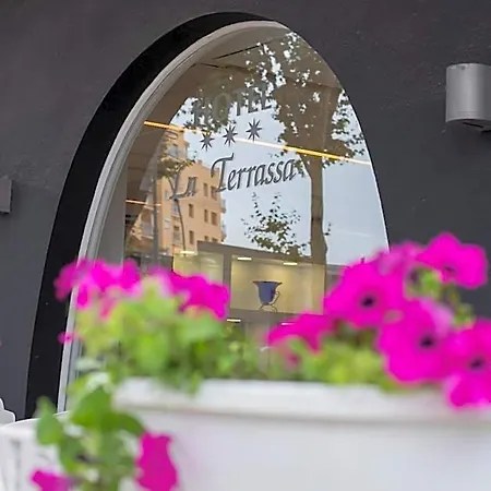 La Terrassa ホテル